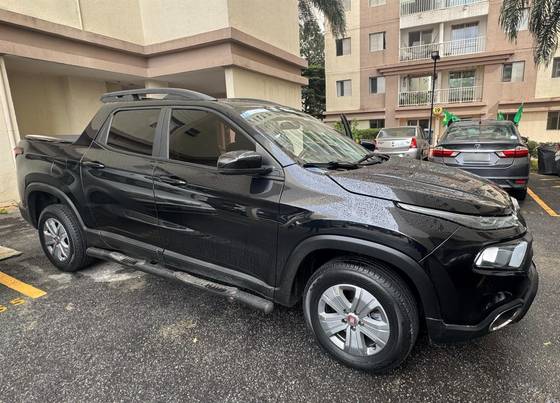 FIAT TORO 1.8 16V EVO FLEX FREEDOM AT6 FIAT TORO 1.8 16V EVO FLEX FREEDOM AT6